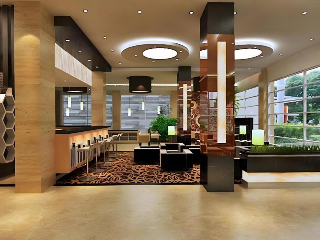 Asoka Luxury Hotel Bandar Lampung Exteriör bild