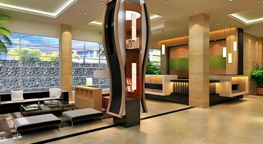 Asoka Luxury Hotel Bandar Lampung Exteriör bild