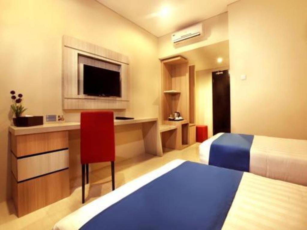 Asoka Luxury Hotel Bandar Lampung Exteriör bild